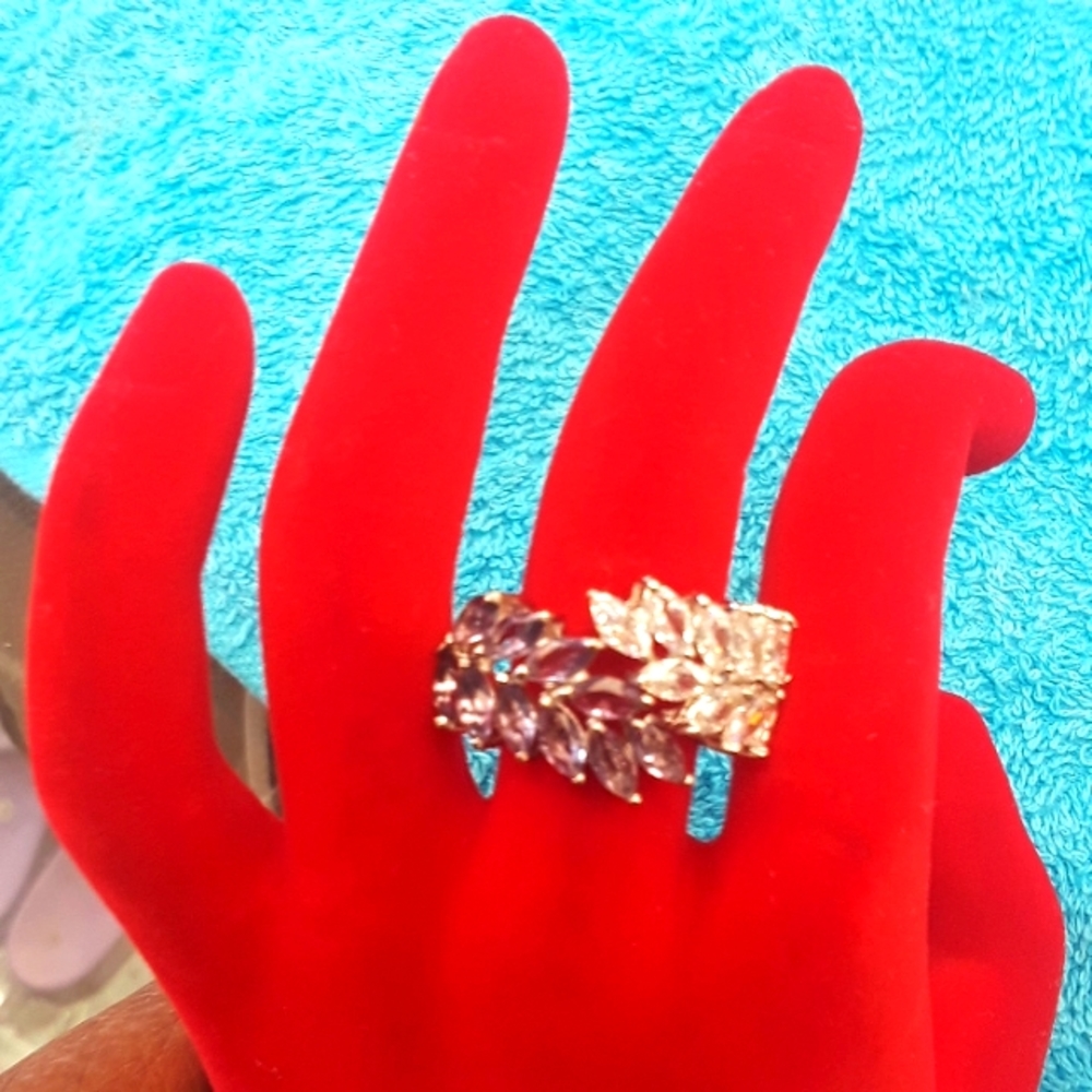 Ladies rings,